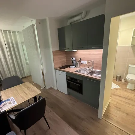 Le D'artagnan - App 12 - Balcon